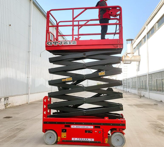 项城自行走移动式升降机