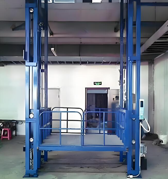 项城导轨式升降货梯